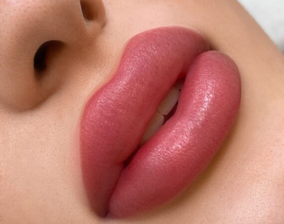 Lippen Permanent Makeup